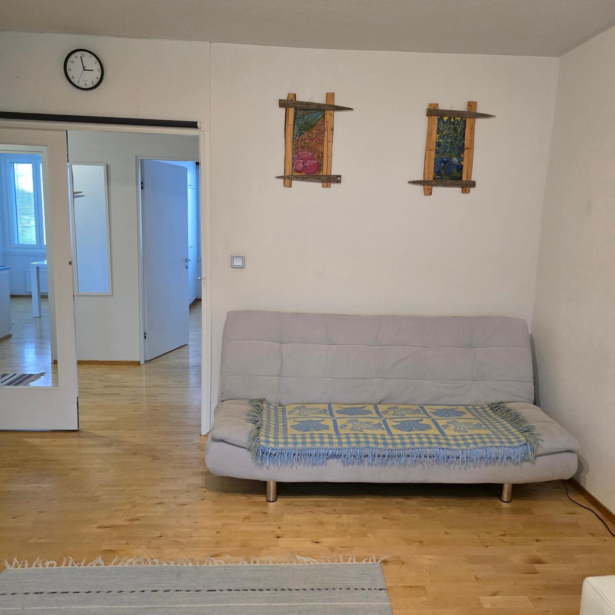 Avara Ja Kodikas Huoneisto Parvekkeella Heinola Luaran gambar
